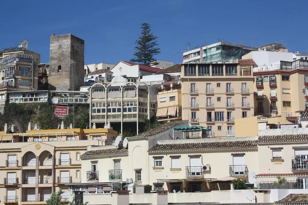 Konukevi Beatriz Charming Hostal Torremolinos