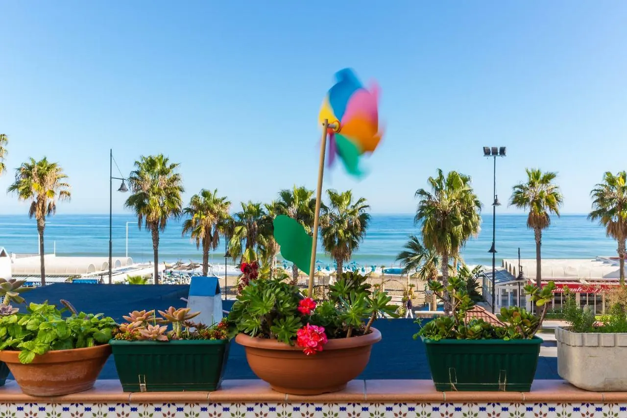 Beatriz Charming Hostal 0*, Torremolinos Spain